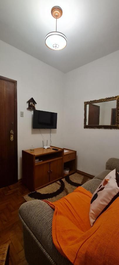 Apartamento Aconchegante Em Condominio Encantador. Lambari  Exterior photo